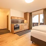 Gulla - Alojamento de Acomodação e Pequeno-almoço Neustift im Stubaital