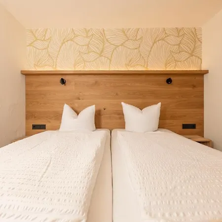 Alojamento de Acomodação e Pequeno-almoço Gulla - 3*