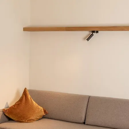 Alojamento de Acomodação e Pequeno-almoço Gulla -