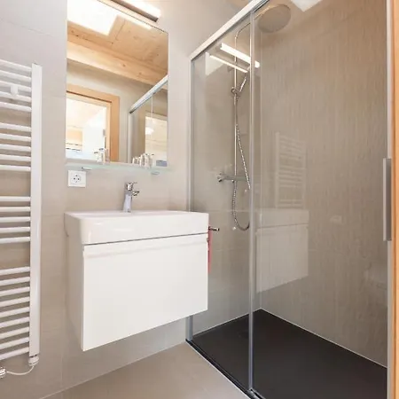 Gulla - Alojamento de Acomodação e Pequeno-almoço 3*