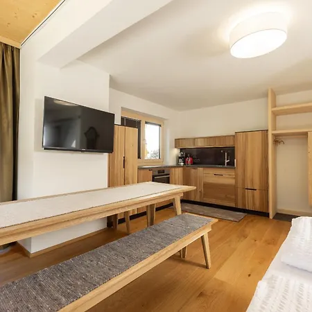 Gulla - Bed and Breakfast 3*