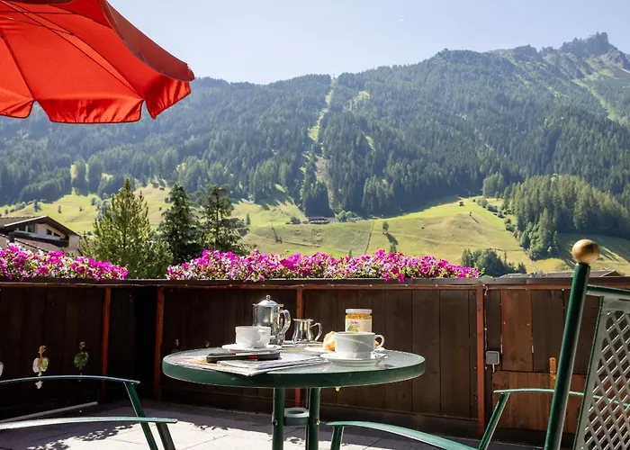 Oda ve Kahvaltı Gulla - 3*